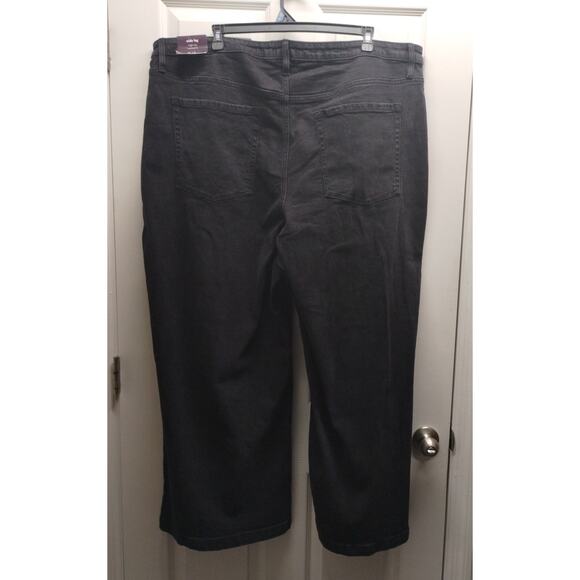 AVA & VIV NWT Plus Size 26 Black Wide Leg High-Rise Relaxed Fit Stretch Jeans - Picture 2 of 6